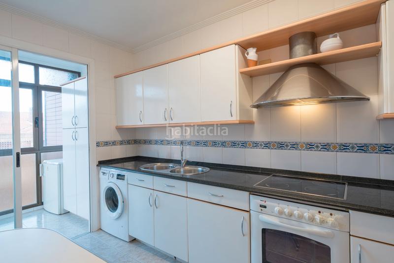 Foto e2df8beb-f19a-4b42-ba55-7d110a4a7197. Pis amb calefacció aparcament a Villamonte Getxo