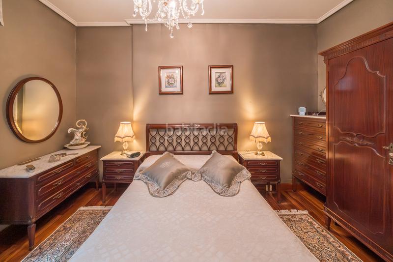 Foto 700adf73-dcf9-4910-98f5-b173221e3a14. Pis amb calefacció aparcament a Ensanche - Moyua - Diputación Bilbao