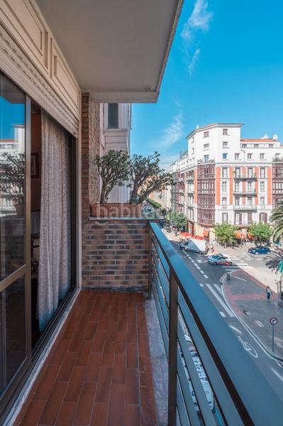 Foto b75d61a8-1688-4d24-a134-4620ea6cc49d. Pis amb calefacció aparcament a Ensanche - Moyua - Diputación Bilbao