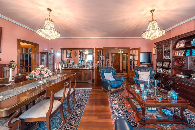 Foto ce7da69b-c620-4100-b471-7461bc72219b. Pis amb calefacció aparcament a Ensanche - Moyua - Diputación Bilbao