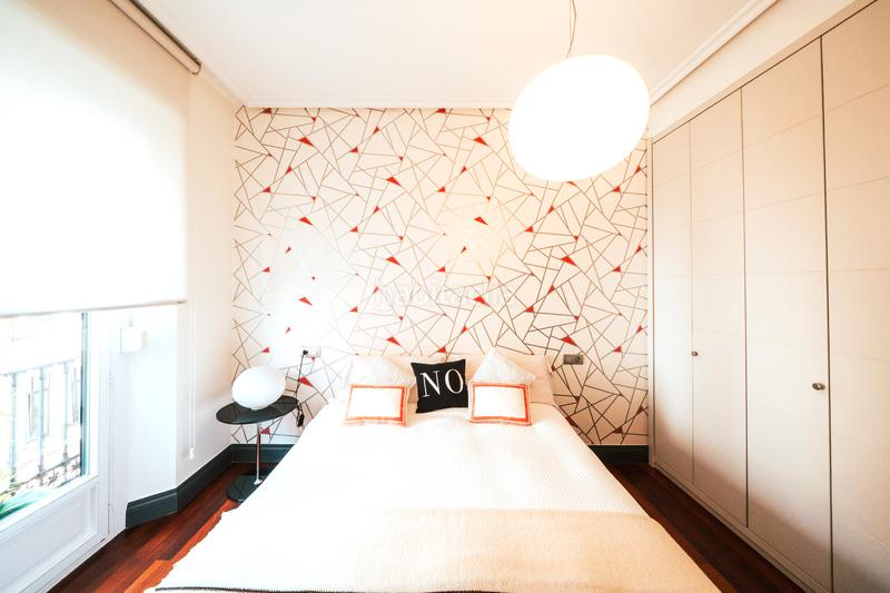 Foto 78725093-c7a7-4411-9f22-89e9a7c2e2df. Piso ¡preciosa vivienda totalmente exterior en abando! en Bilbao