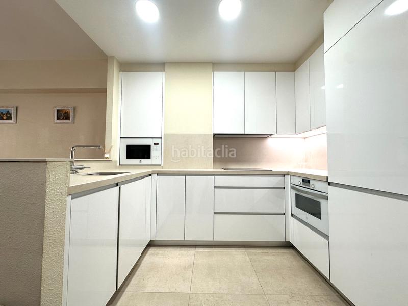 Foto 1cb542bd-40be-4faa-a291-1460d5aefe93. Dúplex a Zabalburu Bilbao