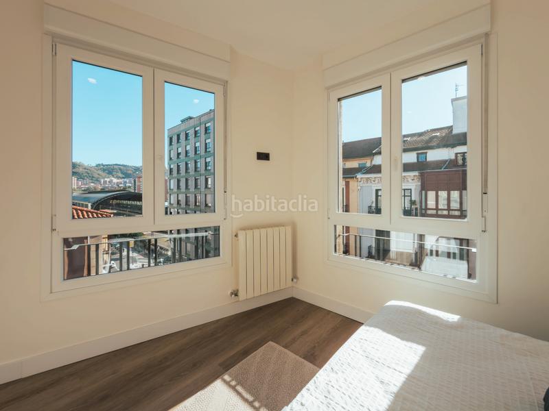 Foto dc555f48-b407-48aa-b274-0d4176d6e0ed. Pis amb calefacció a Ensanche - Moyua - Diputación Bilbao