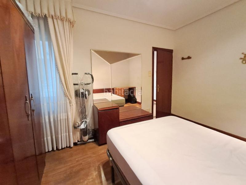 Foto 4049d7f7-a185-4dd1-97ef-17dbf8df4f4e. Flat with heating in Bagatza - S. Vicente Barakaldo