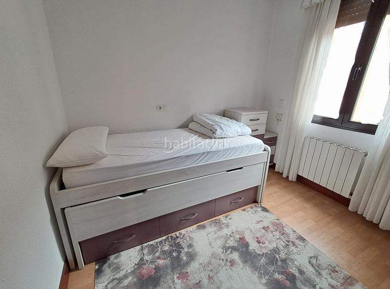 Foto dd2a703b-0244-4e4e-bffd-10151a366603. Flat with heating in Bagatza - S. Vicente Barakaldo