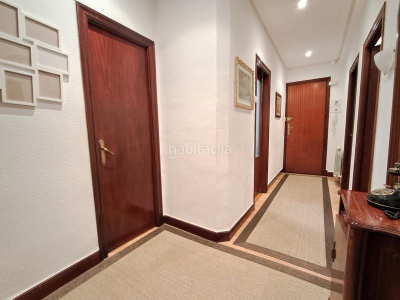 Foto e9b5662d-7c96-4274-a009-6d23980fedc2. Flat with heating in Bagatza - S. Vicente Barakaldo