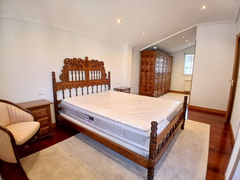 Foto 5667d802-68b8-4082-8551-c26bbb4c3fbb. Casa amb xemeneia calefacció aparcament a Otañes-Talledo Castro - Urdiales