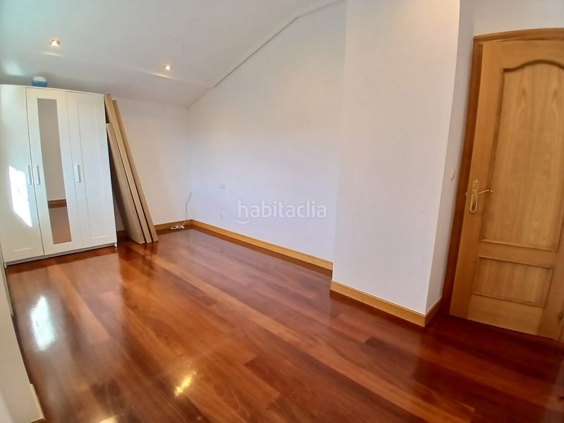 Foto 5e74975f-f3e6-4d4b-93b9-2a97502930af. Casa amb xemeneia calefacció aparcament a Otañes-Talledo Castro - Urdiales