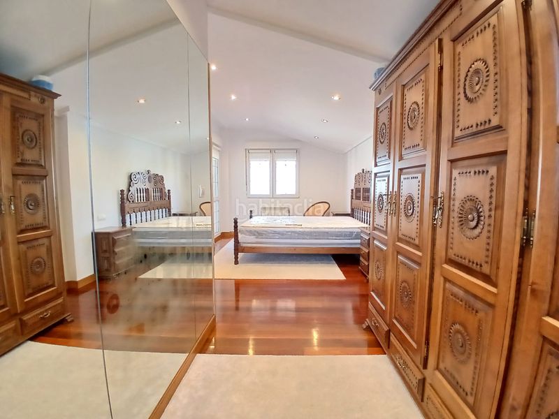 Foto 9b3ea390-9169-43f5-959b-1dc9e115478a. Casa amb xemeneia calefacció aparcament a Otañes-Talledo Castro - Urdiales