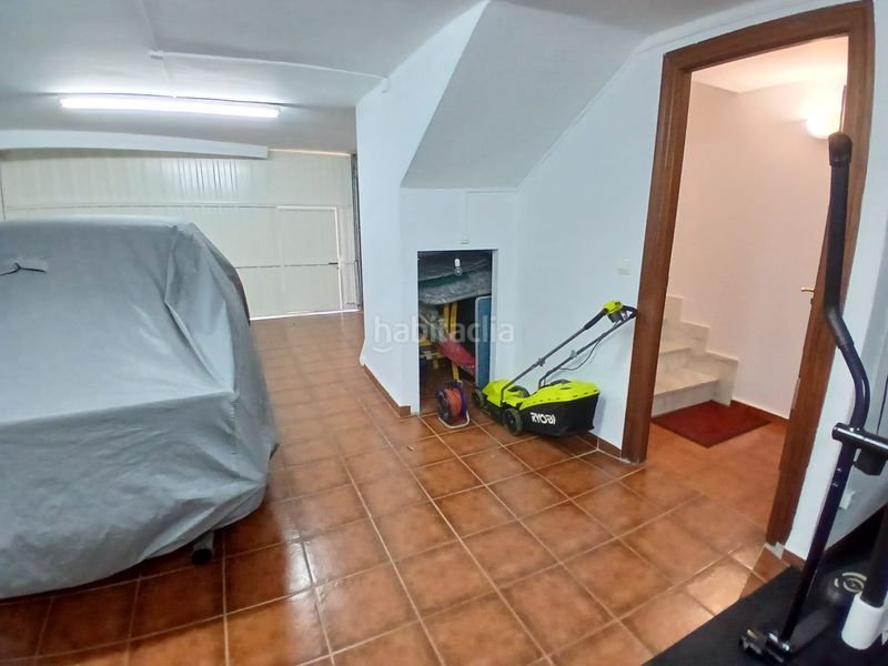 Foto f036bd50-aa29-48be-9e3d-2ca4931ff017. Casa amb xemeneia calefacció aparcament a Otañes-Talledo Castro - Urdiales