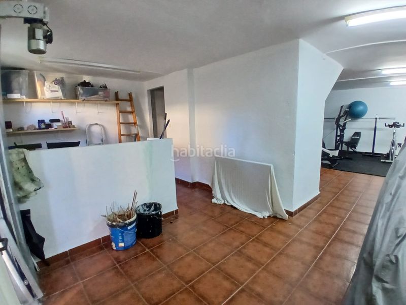 Foto f455ca62-06c7-4ff2-98cc-41661688f80e. Casa amb xemeneia calefacció aparcament a Otañes-Talledo Castro - Urdiales