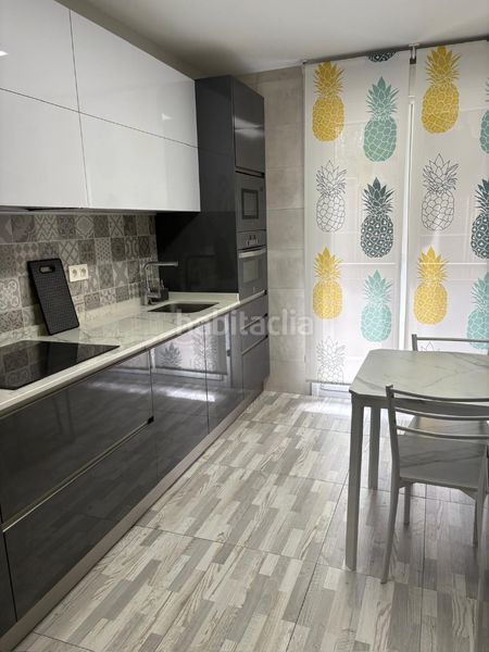 Foto 0f87f2b4-5f6e-4bfa-90b4-63a91ffeef11. Piso en los hoyos bidea 4 inmobiliaria bizkaia les presenta: ¡piso exterior totalmente reformado junto al metro de Kabiezes! en Santurtzi