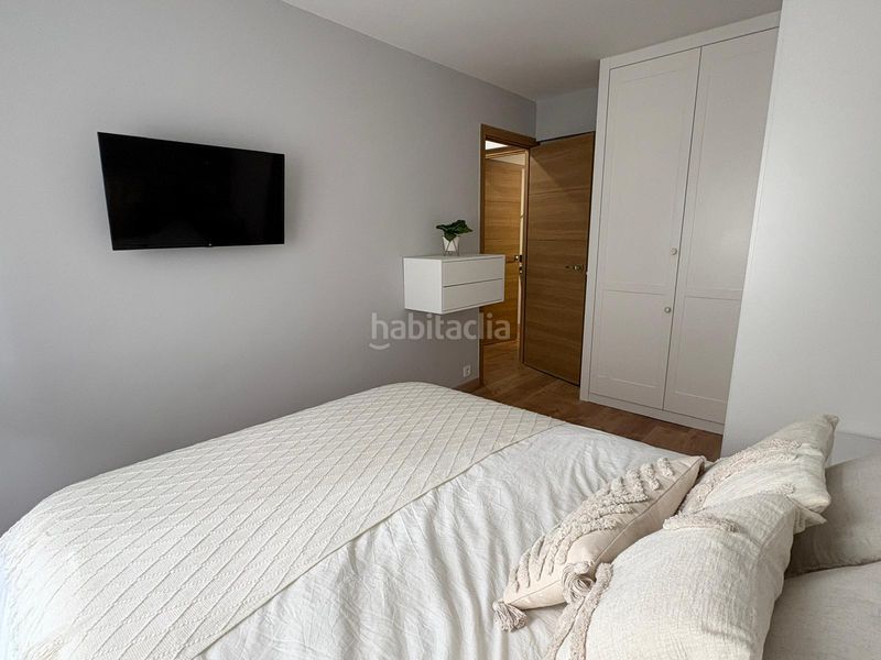 Foto d87195ac-2784-4170-a879-f4460ec55ac9. Piso en los hoyos bidea 4 inmobiliaria bizkaia les presenta: ¡piso exterior totalmente reformado junto al metro de Kabiezes! en Santurtzi
