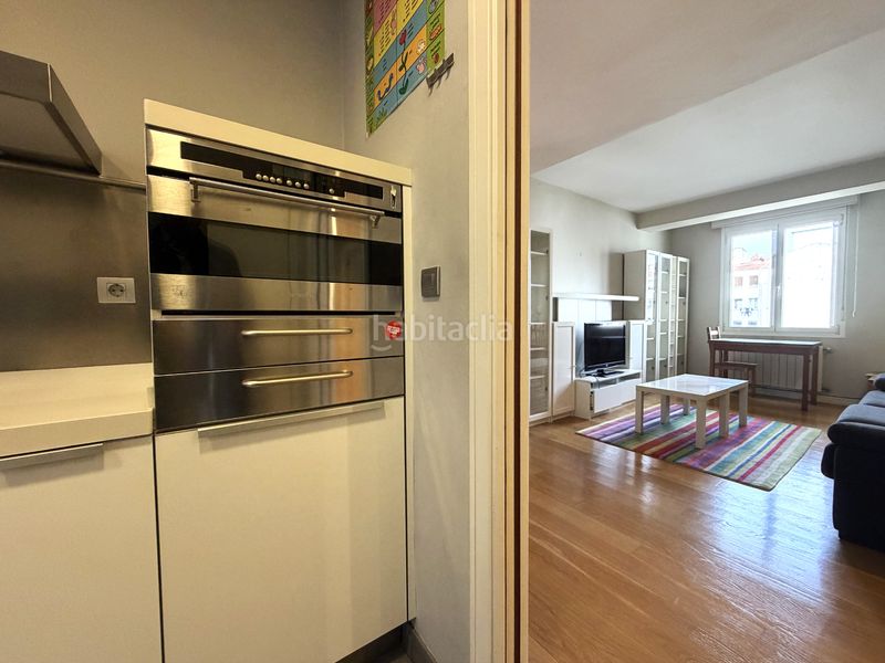 Foto dce8b6dd-00bf-487e-93c1-63c408d5a685. Pis amb calefacció a Sabino Arana-Jesuitas Bilbao