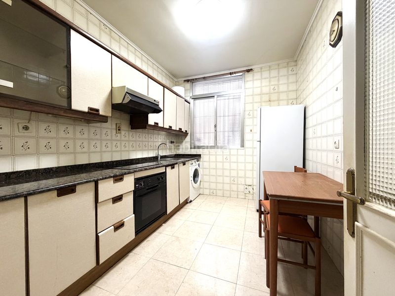 Foto dca870d0-57f8-46db-82ca-dd14989370fb. Pis amb calefacció a Solokoetxe Bilbao