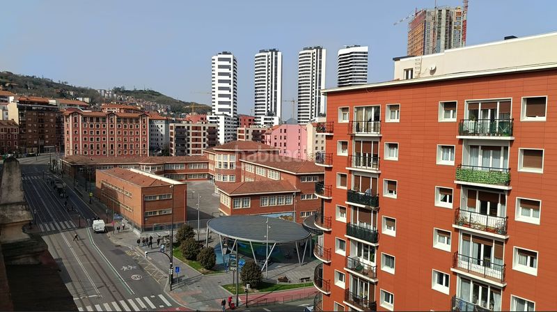 Foto e9d22efd-2a51-4fe5-a3ef-1ea57292c342. Pis amb calefacció a Basurtu Bilbao