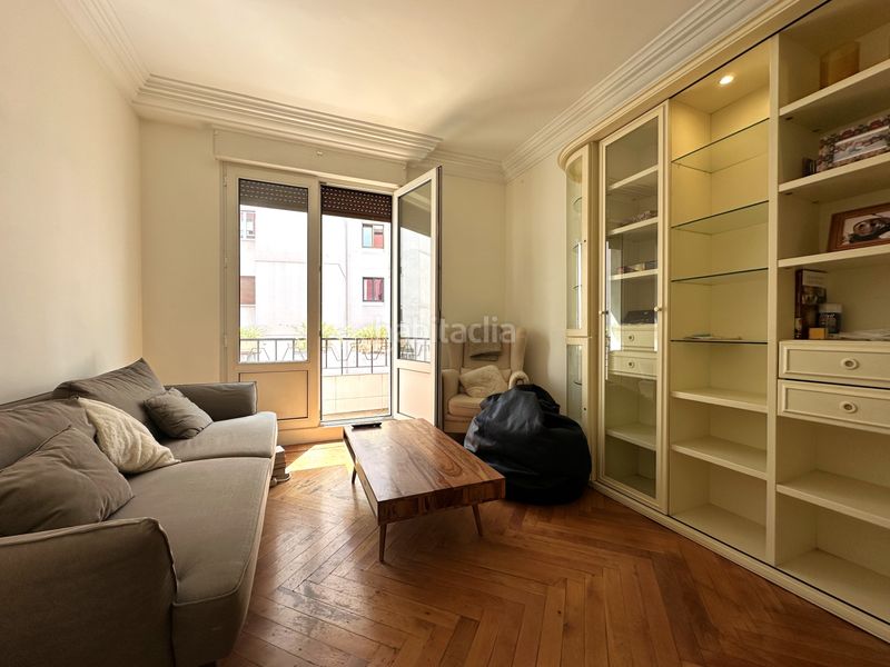 Foto 76000ad3-17ae-4930-b05b-a006f02bf160. Pis amb calefacció a Zona Indautxu Bilbao