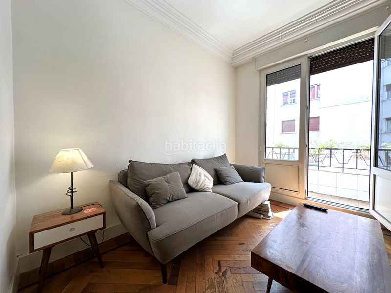 Foto b32d30b2-728c-4483-8419-b6ae1dbf5088. Pis amb calefacció a Zona Indautxu Bilbao