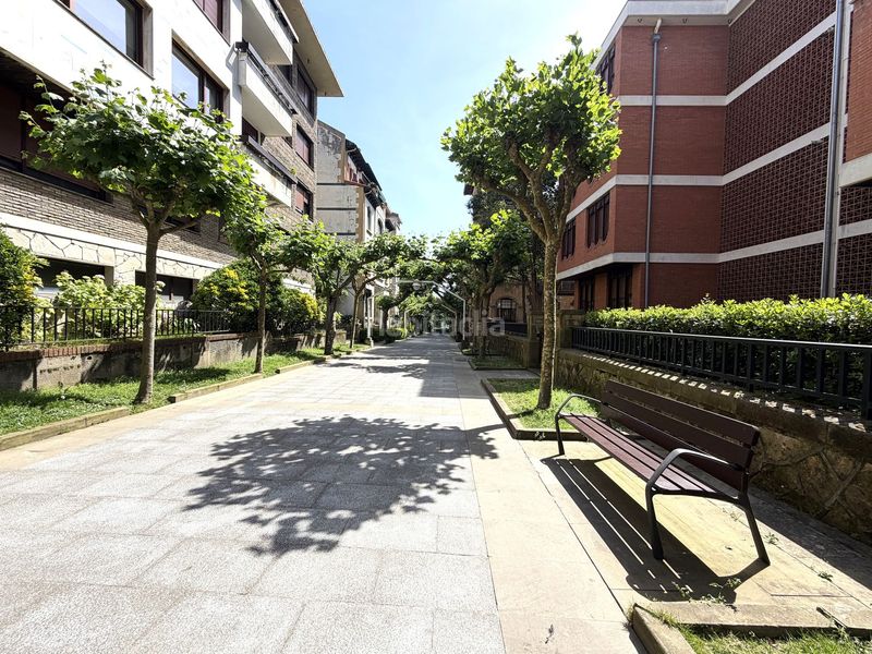 Foto 0ae53c43-8633-49da-a404-182f4b2296e0. Pis amb calefacció aparcament a Neguri Getxo