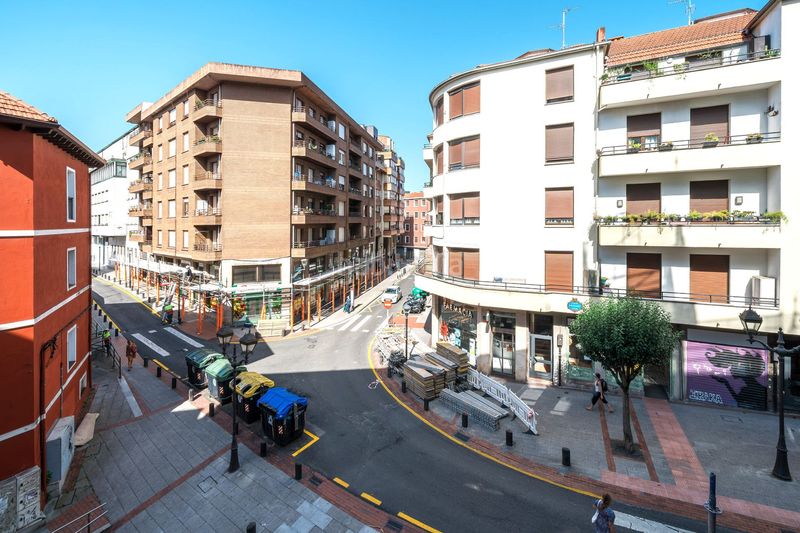 Foto 1a252110-5e9e-4be9-9173-2eb418408666. Piso uribarri en Matiko - Ciudad Jardín Bilbao