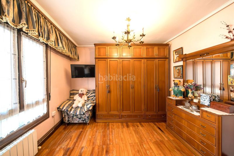 Foto f81c8bbe-e033-49de-b05e-c38b692140fa. Piso uribarri en Matiko - Ciudad Jardín Bilbao