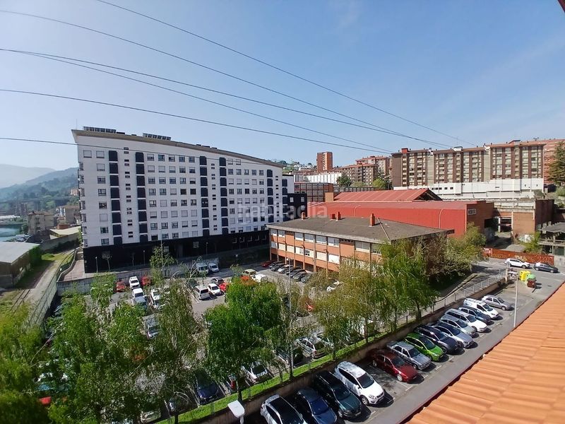 Foto ef8e0466-582d-4338-b105-96de757014cd. Àtic a Burtzeña Barakaldo