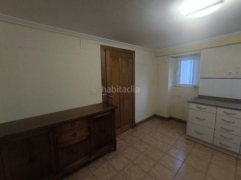 Foto 07e213fd-1ab4-4b6a-b649-b4cf9c594537. Casa barrio jarralta en Sopuerta