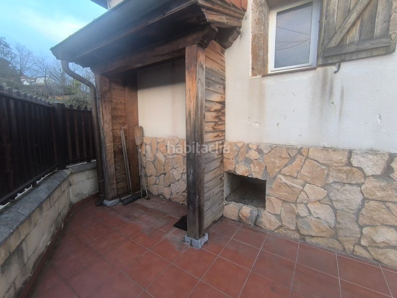 Foto a8bb5f9c-6ee8-4c0e-820f-6f7fde18a434. Casa barrio jarralta en Sopuerta