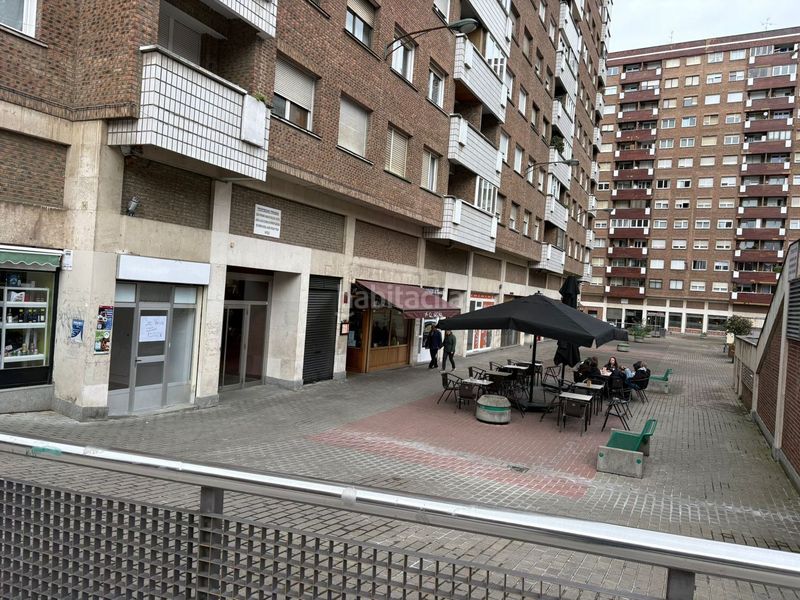Foto 44b00a5f-b870-430a-ab22-c73438887ed5. Local comercial a Ibarrekolanda Bilbao