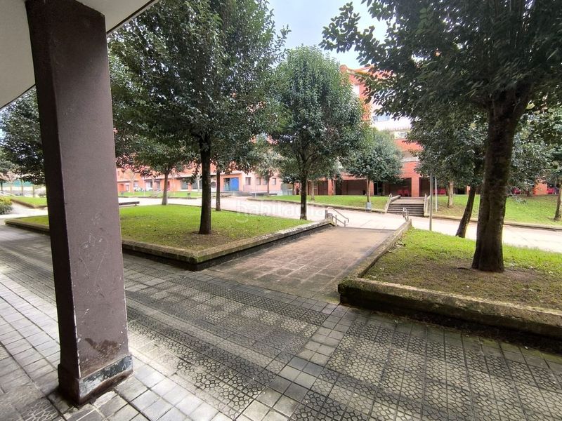 Foto 600e7940-9bea-495c-8710-6938541f3b0e. Local comercial a Muskiz