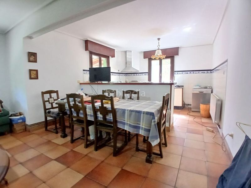 Foto 13ef28a8-b534-4be4-9fe7-c185c2603da8. Chalet fano bidea en Gorliz