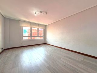 Flat in Iturralde. Iturribide