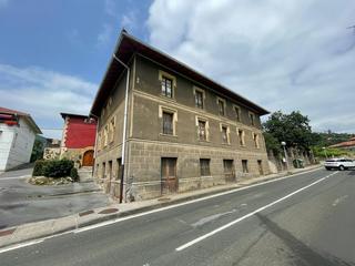 Xalet  N/a