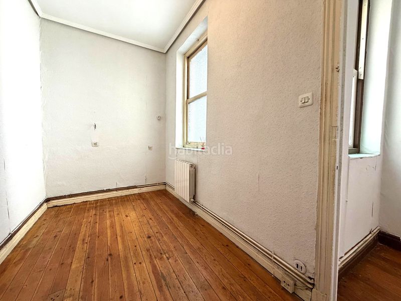 Foto bdb34891-73e9-455f-9036-97a1195edf4f. Flat with heating in Alhóndiga Bilbao