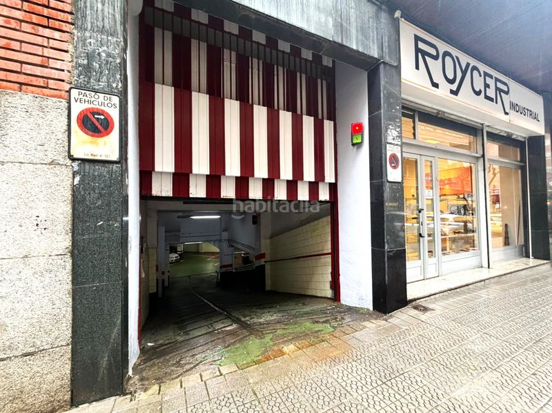 Foto f23e1e9f-ea6b-41ca-add4-34aefaa01ecd. Aparcament cotxe a Zona Indautxu Bilbao