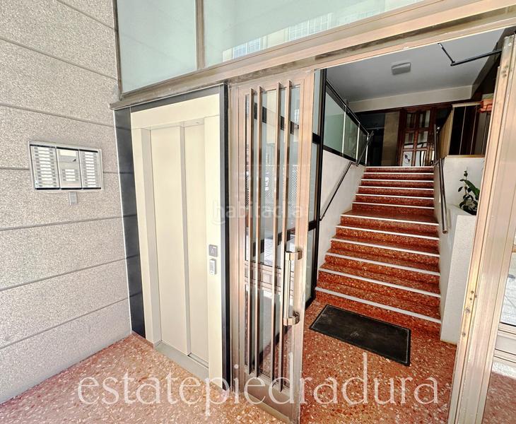 Foto 2766e9a5-644c-43dc-94e0-8e8bc77e730d. Appartamento in rúa josé trasande 1 in Marín