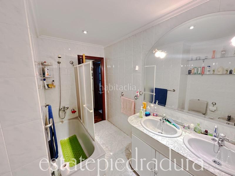 Foto ec2fde53-c33a-48ae-93ff-6f8cef98ad0e. Appartamento in rúa josé trasande 1 in Marín