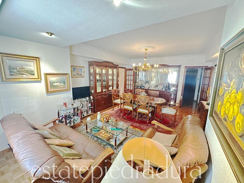 Foto 85deb8f7-8988-43ef-89ee-65d3e17a9f37. Piso en rúa josé trasande 1 ¡exclusivo amplio piso ¡listo para entrar a vivir! en Marín