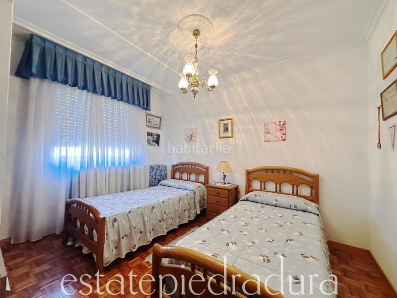 Foto f3b5085d-c815-49e5-9c3e-b3f2507f7fcf. Piso en rúa josé trasande 1 ¡exclusivo amplio piso ¡listo para entrar a vivir! en Marín