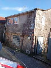 Haus in Ponte - Caldelas. Casa de piedra reformada con 800 m² de terreno en laxoso de arri