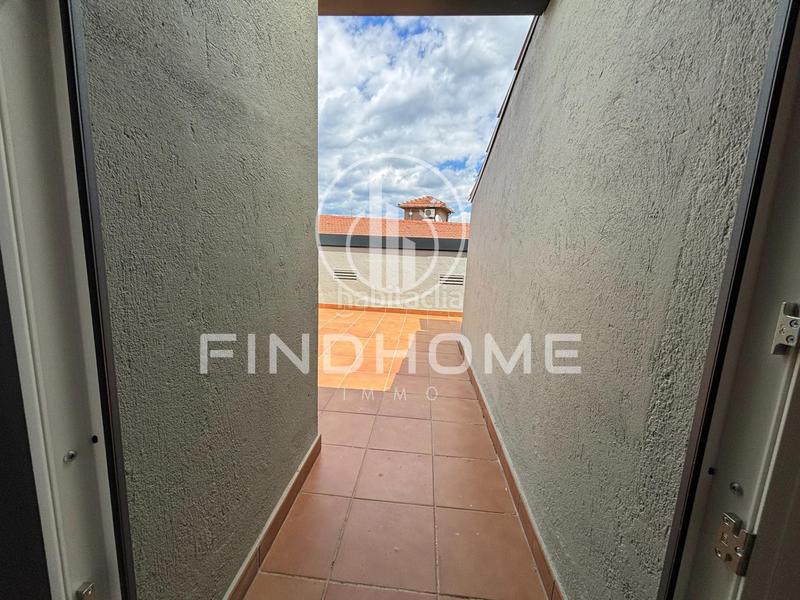 Foto b09d6d74-4eae-4b2b-9aba-b4be7d77d22f. Ático en Olot