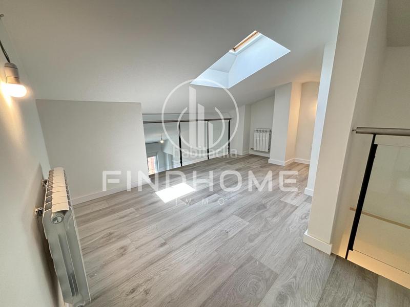 Foto 3a54ffda-0ecc-4f11-b148-dd5ea16bb7cb. Dachwohnung mit heizung parking in Olot