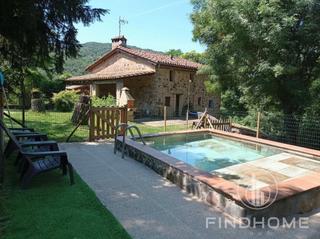 Masia  Carretera gi 522. Oportunidad de negocio