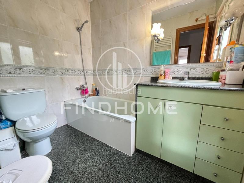 Foto 64854d5d-46d7-418f-b7aa-bef58d990509. Chalet en Olot