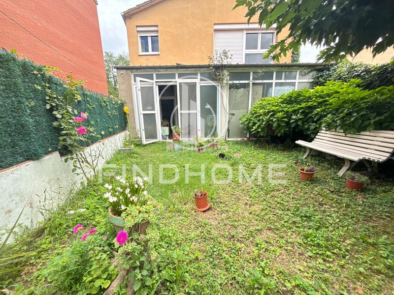 Foto b5290cc8-9d79-4e70-84d7-e0a431e5cce9. Chalet en Olot