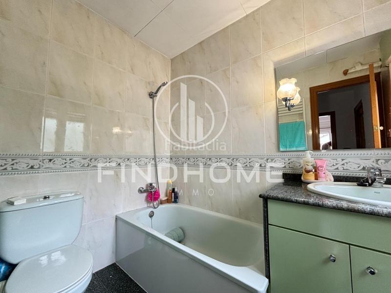 Foto ffce8c11-1bcd-4cf5-ab8a-c46e46754476. Chalet en Olot