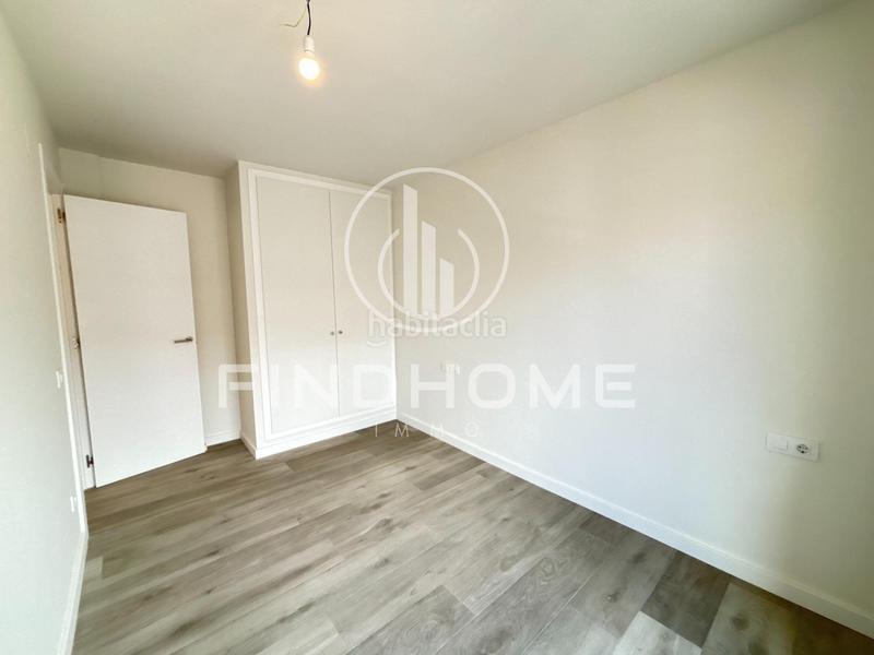 Foto 80a96408-42d9-4e8a-a0d3-f2778e30f0bf. Àtic amb calefacció aparcament a Olot