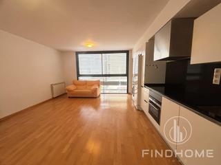 Flat  Clarà