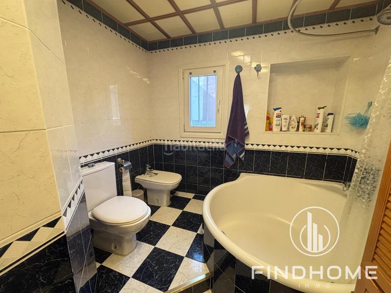 Foto 863f6a63-1c7d-48dd-9e87-a2699ea93c2d. Piso en Olot