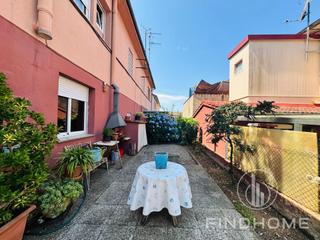 Chalet  Carrer olot